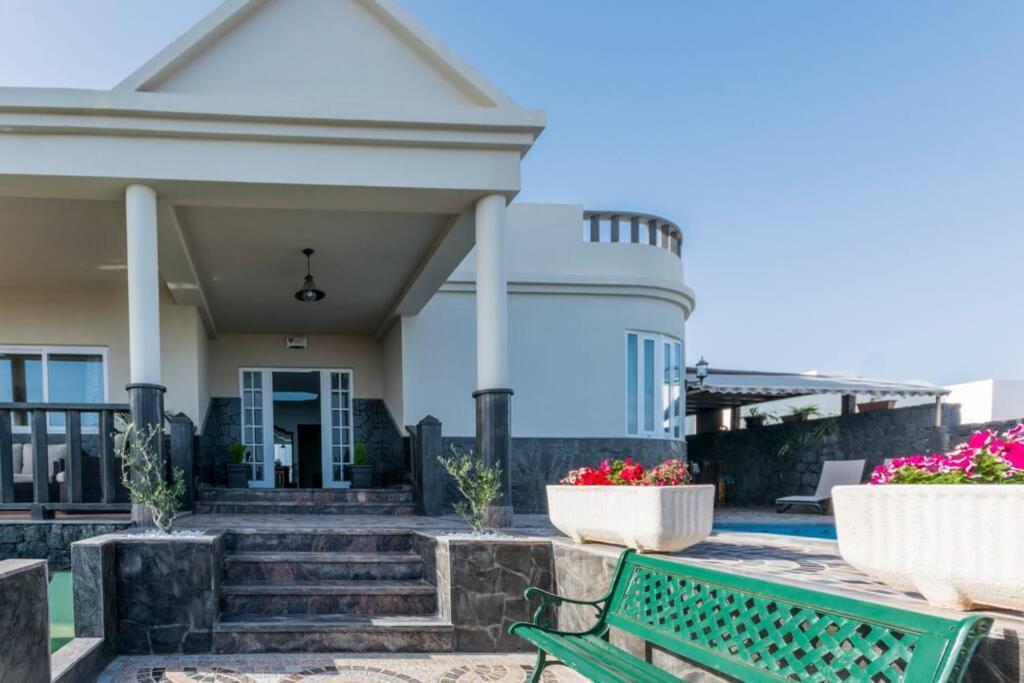 Casa Villa Portuguesa Tahiche Exterior photo
